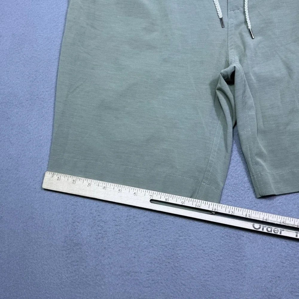 Faherty All Day Shorts Mens 35 Sage Green Golf Athleisure Normcore Dadcore USA